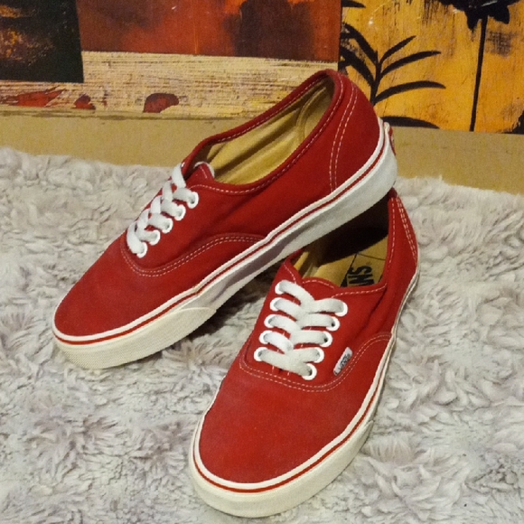 Vans Men's Bold Red Sneakers - Picture 3 of 6